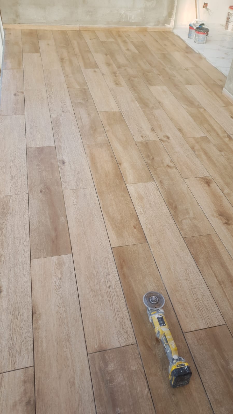 ריצוף וקרמיקה