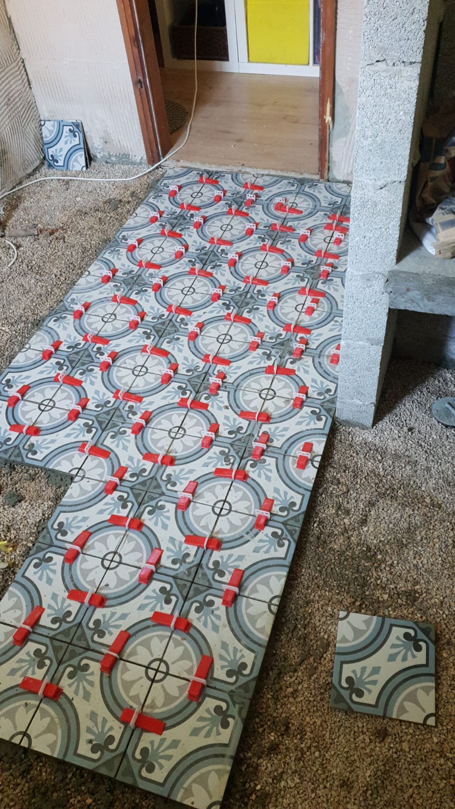 ריצוף וקרמיקה