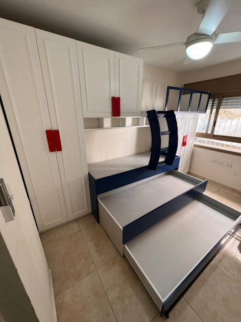 חדרי שינה וארונות קיר