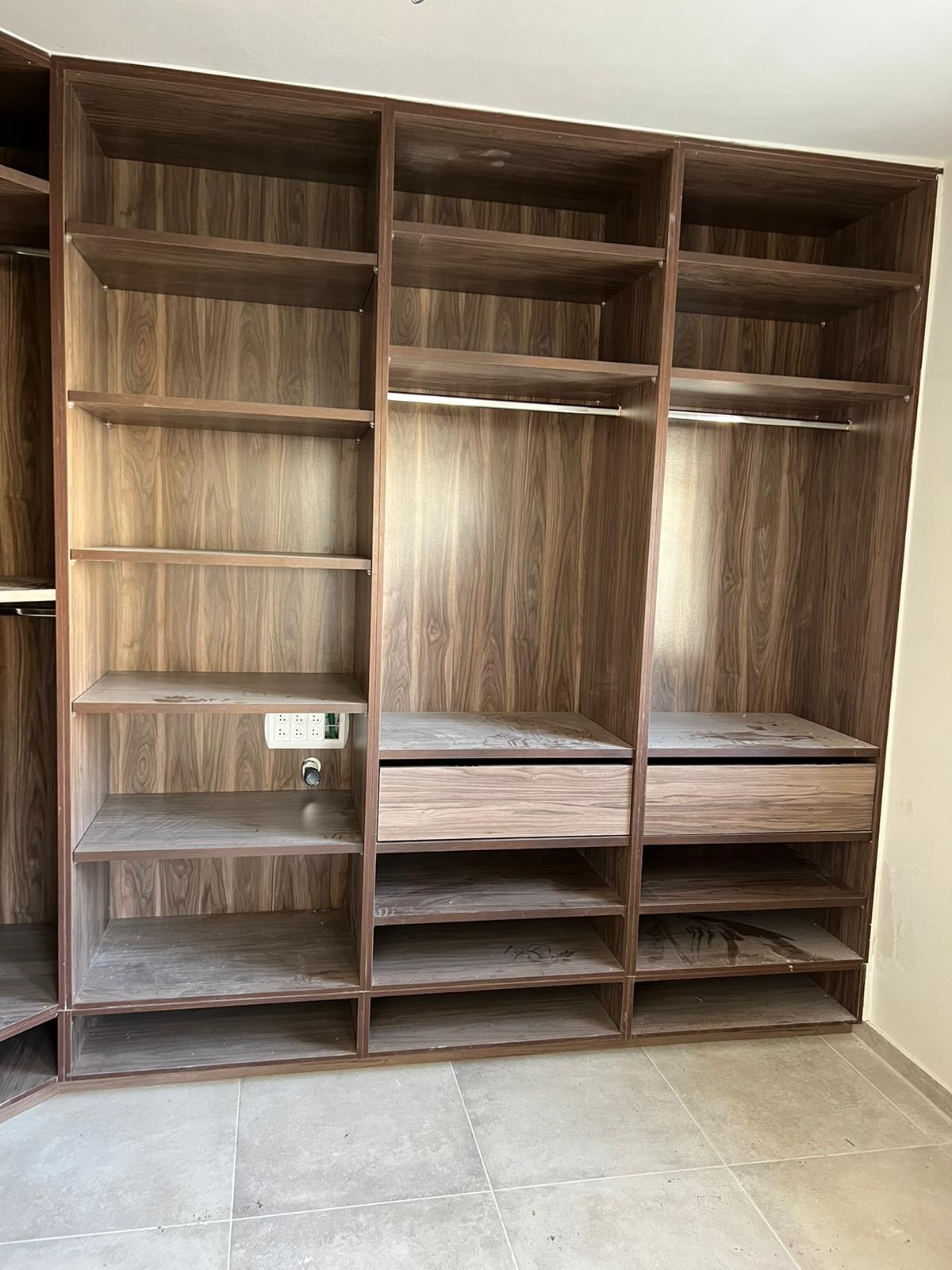 חדרי שינה וארונות קיר