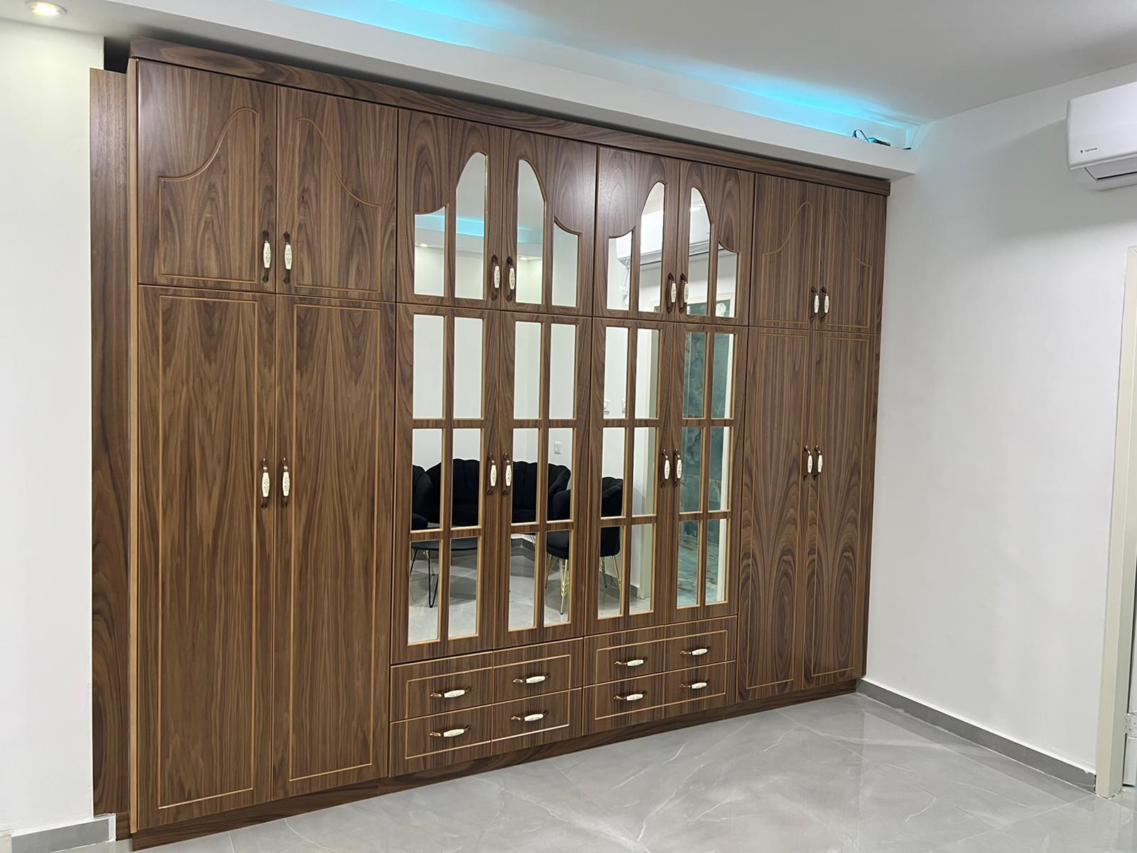 חדרי שינה וארונות קיר