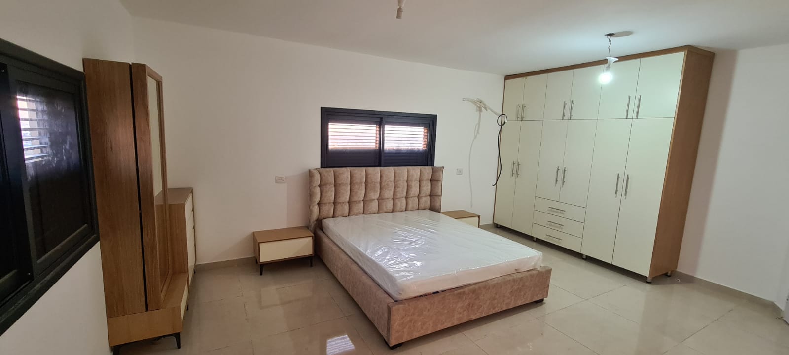 חדרי שינה וארונות קיר