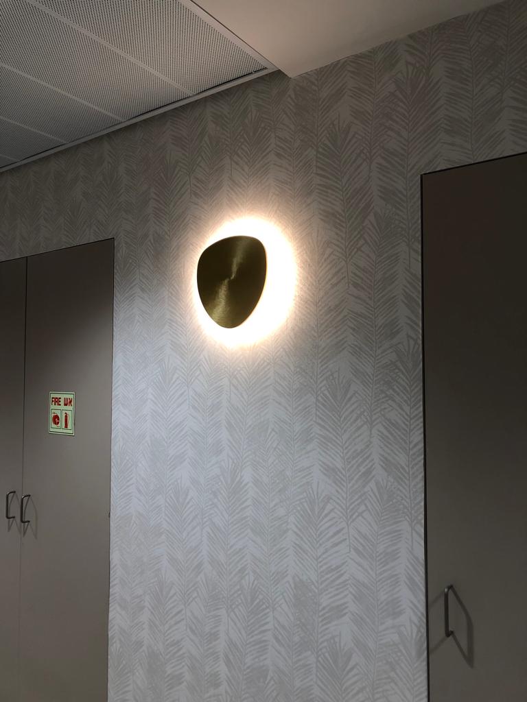 טפטים וחיפויי קירות