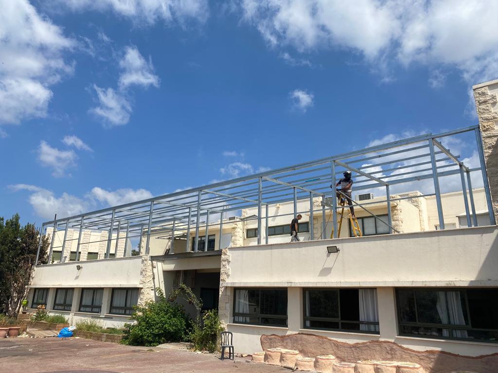 תוספת בית ספר 200 מטר מבניה קלה