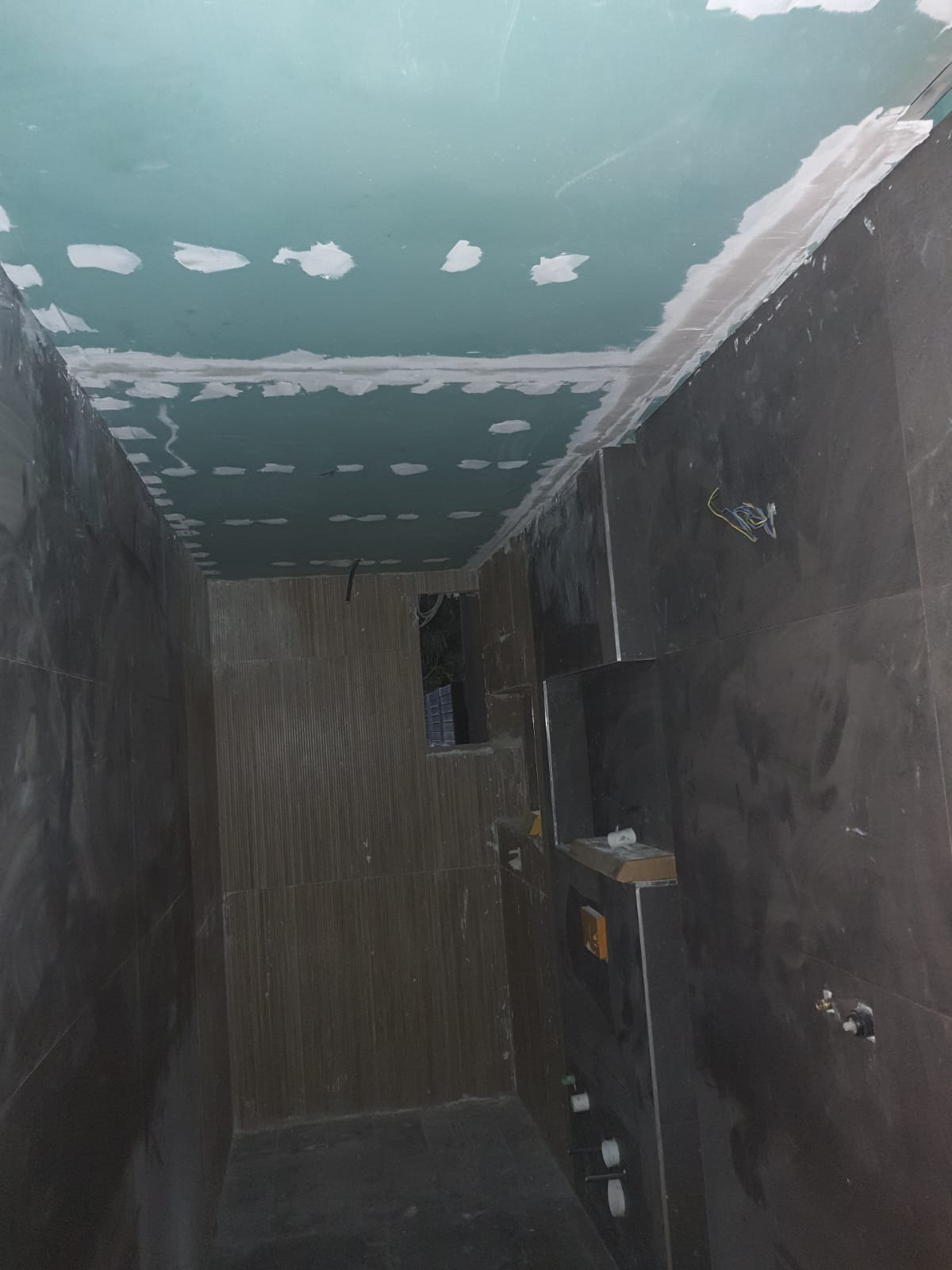 שיפוץ מקלחות ושירותים