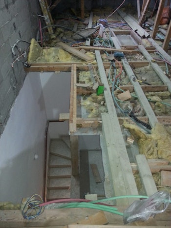 שיפוץ עליית גג