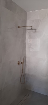 שיפוץ מקלחות ושירותים