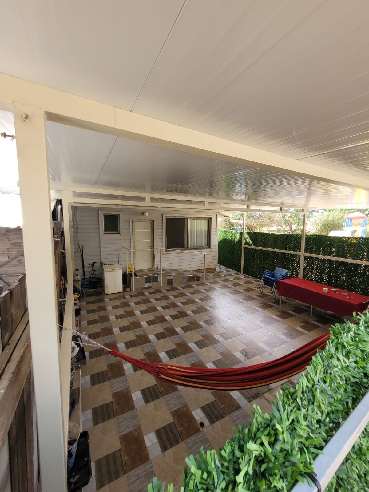 עבודת דק ופרגולה