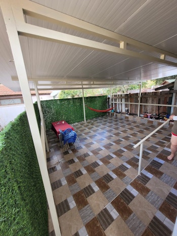 עבודת דק ופרגולה