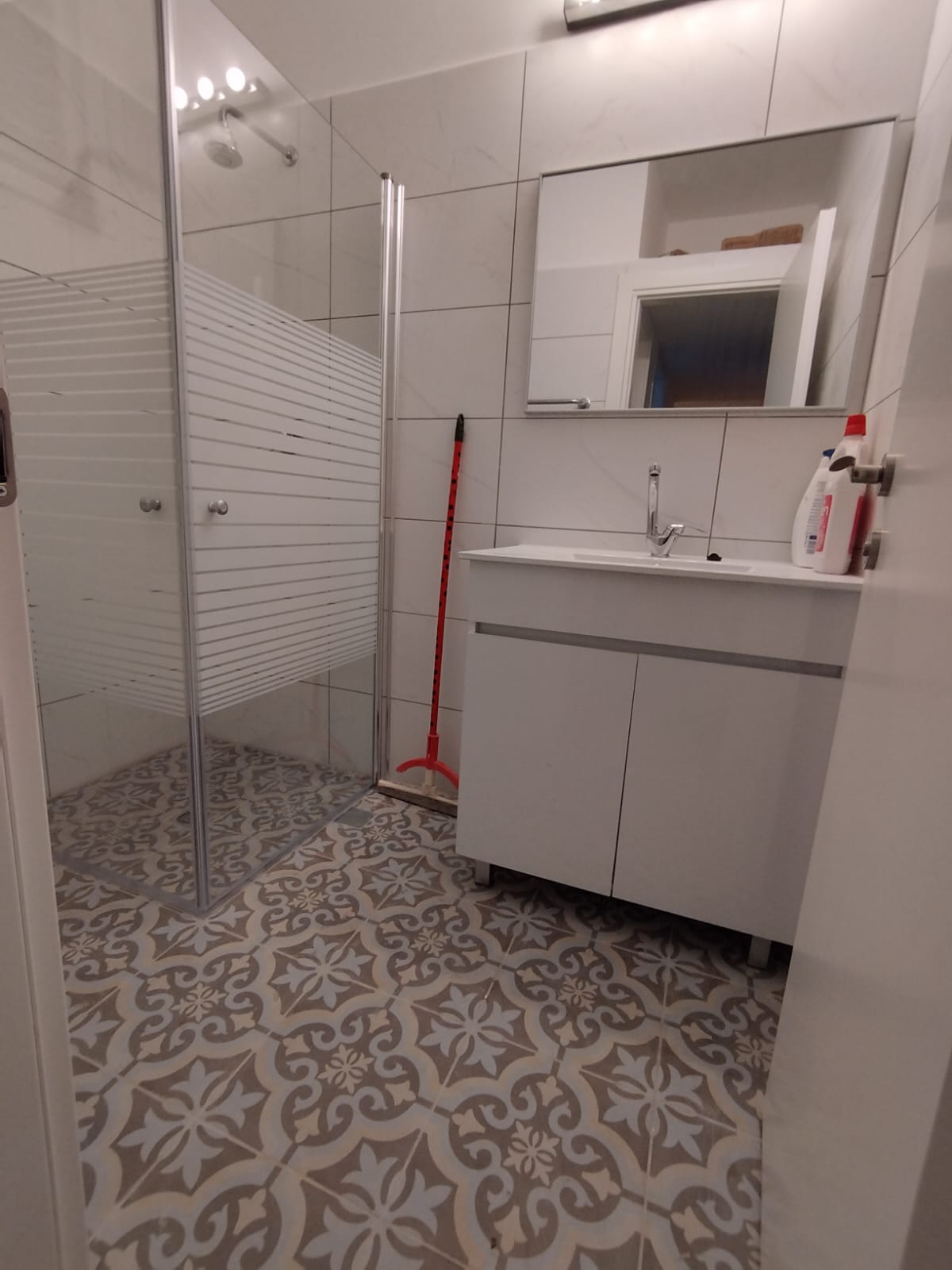 שיפוץ בדירה