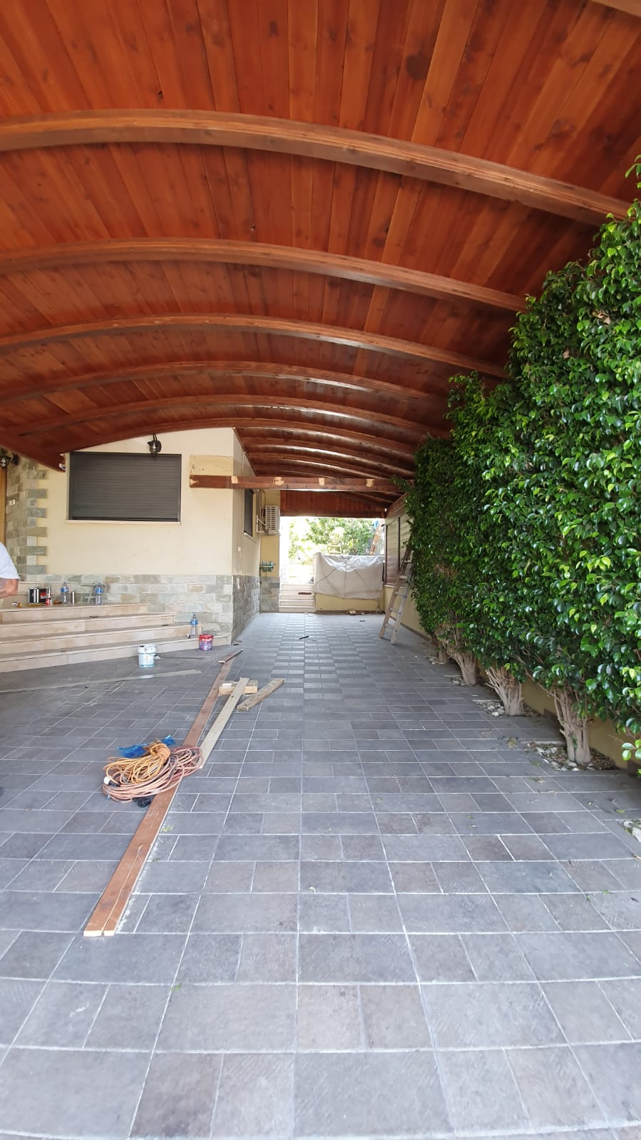 דקים ופרגולות