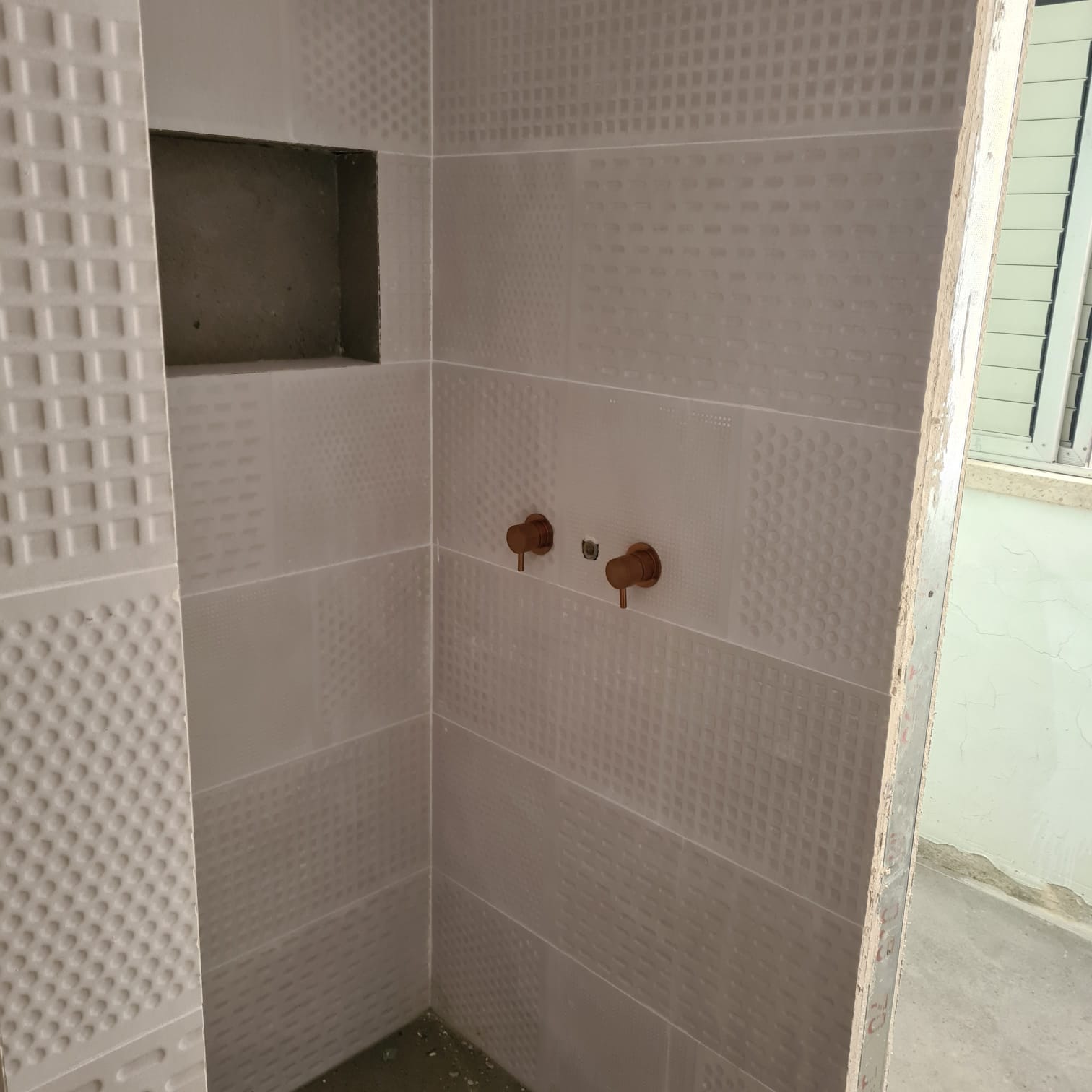 שיפוץ מקלחות ושירותים