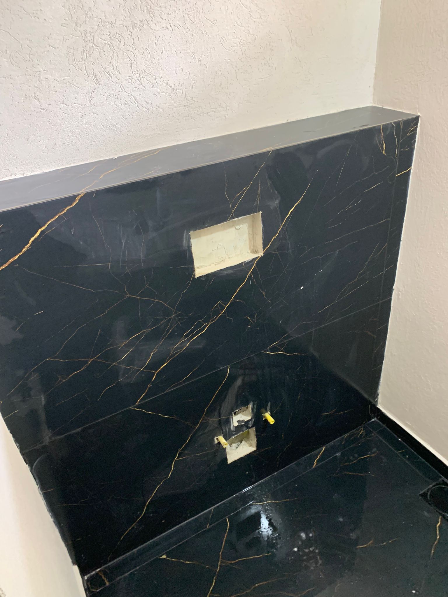 שיפוץ מקלחות ושירותים