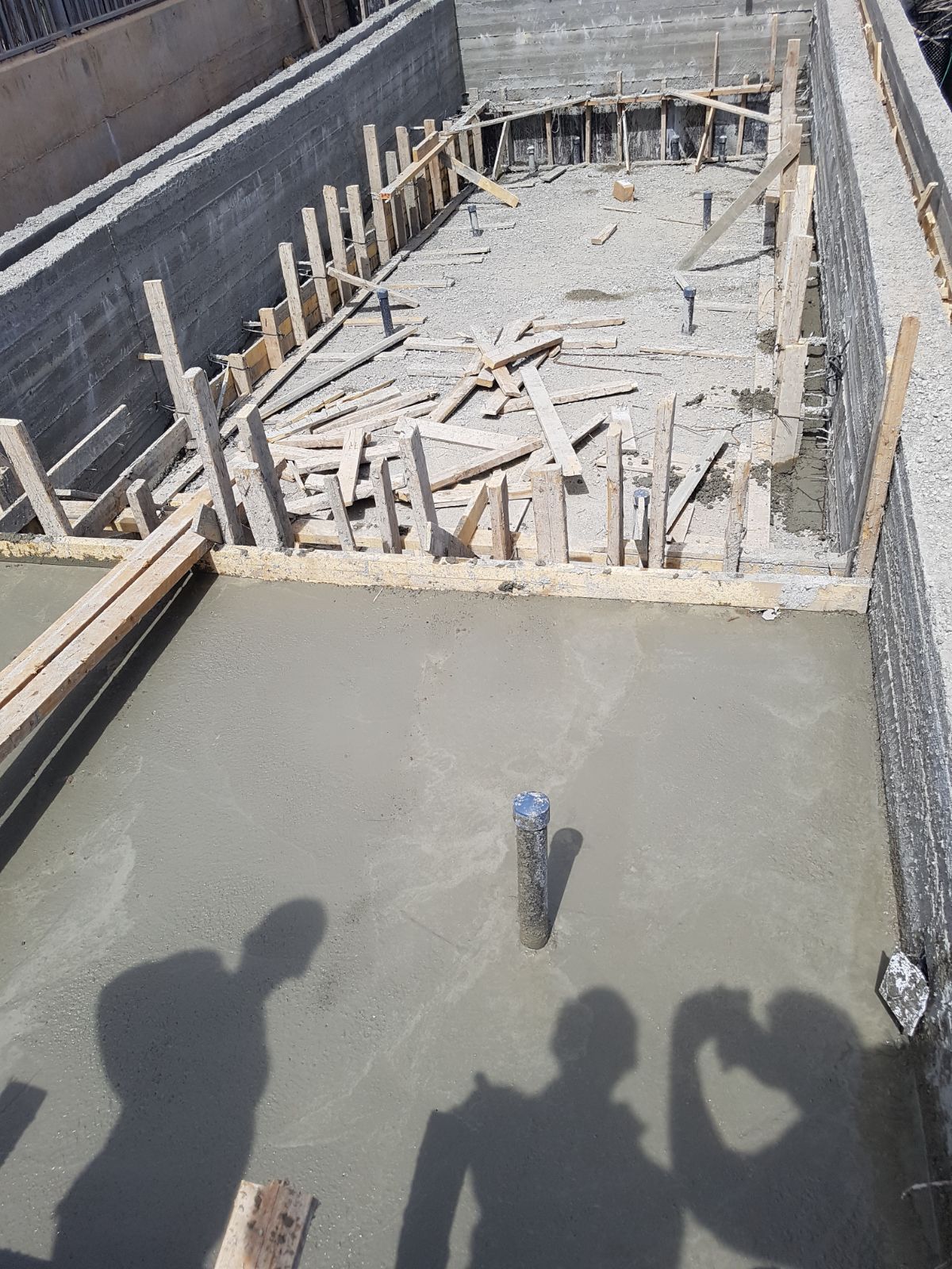 בניית בית בכרמית עם בריכה