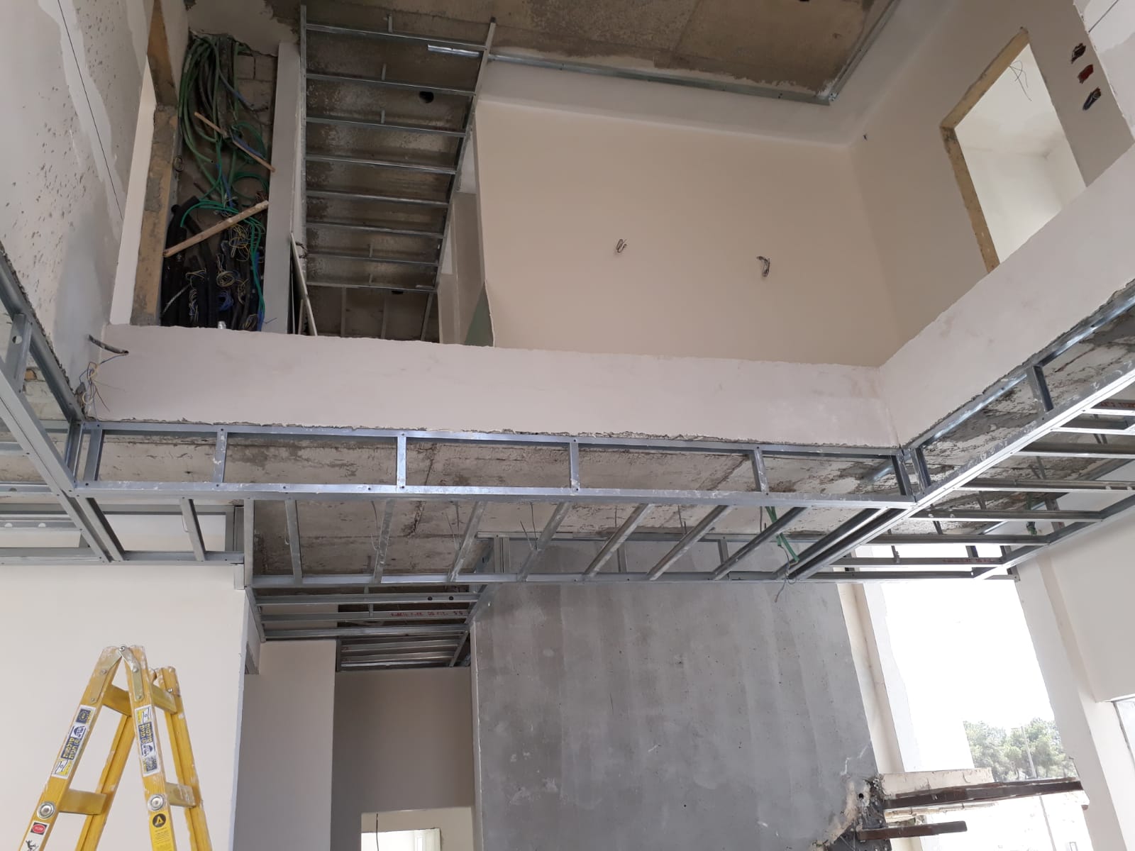 בניית בית בדביר