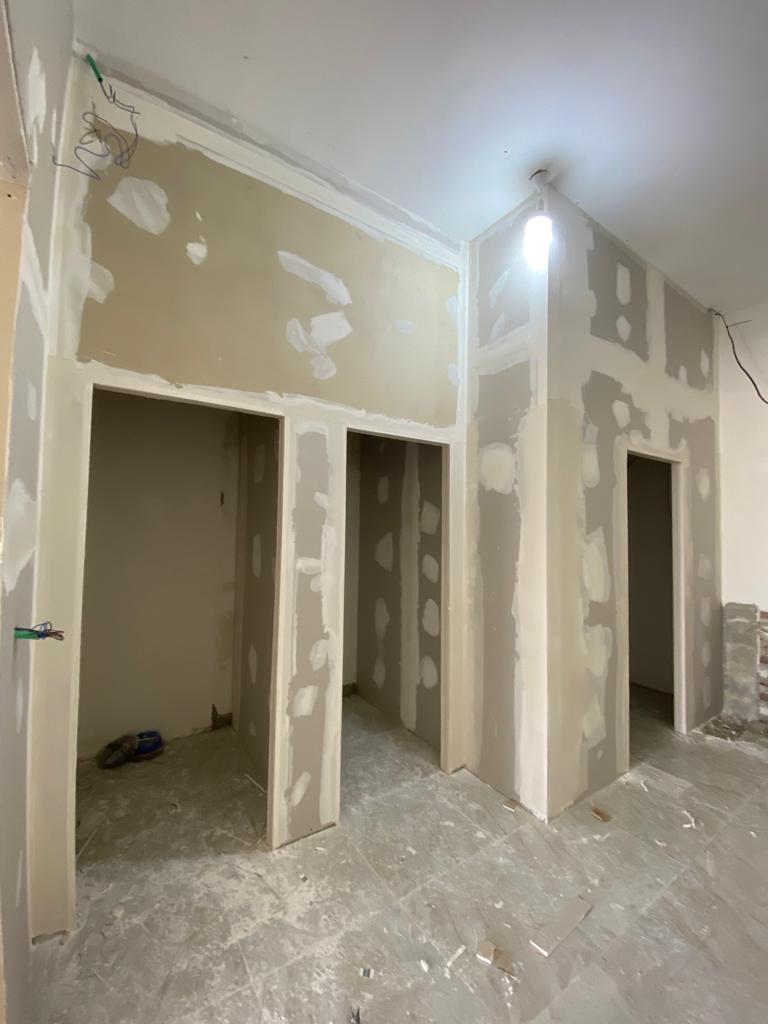 עבודות גבס והנמכת תקרה