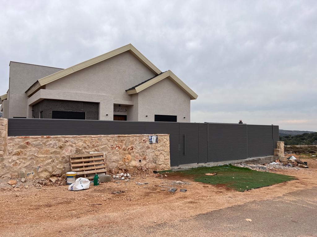 שערים וגדרות מאלומניום