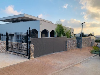 שערים וגדרות מאלומניום