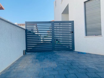 שערים וגדרות מאלומניום