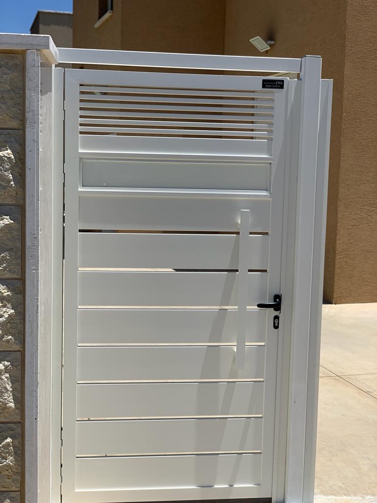 שערים וגדרות מאלומניום