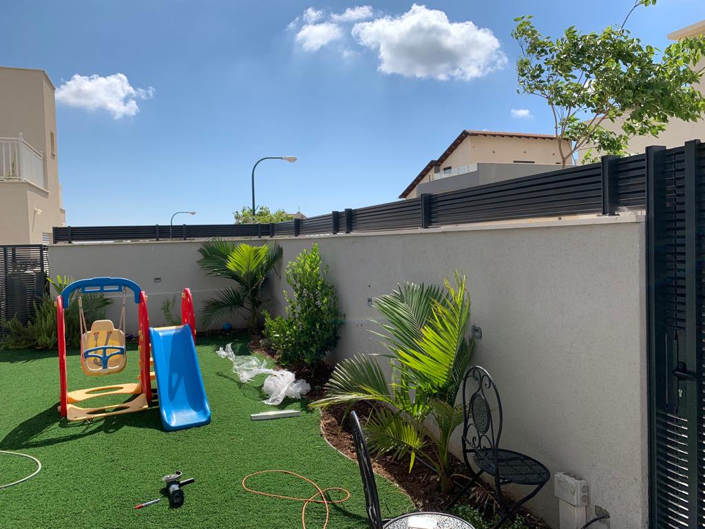 שערים וגדרות מאלומניום