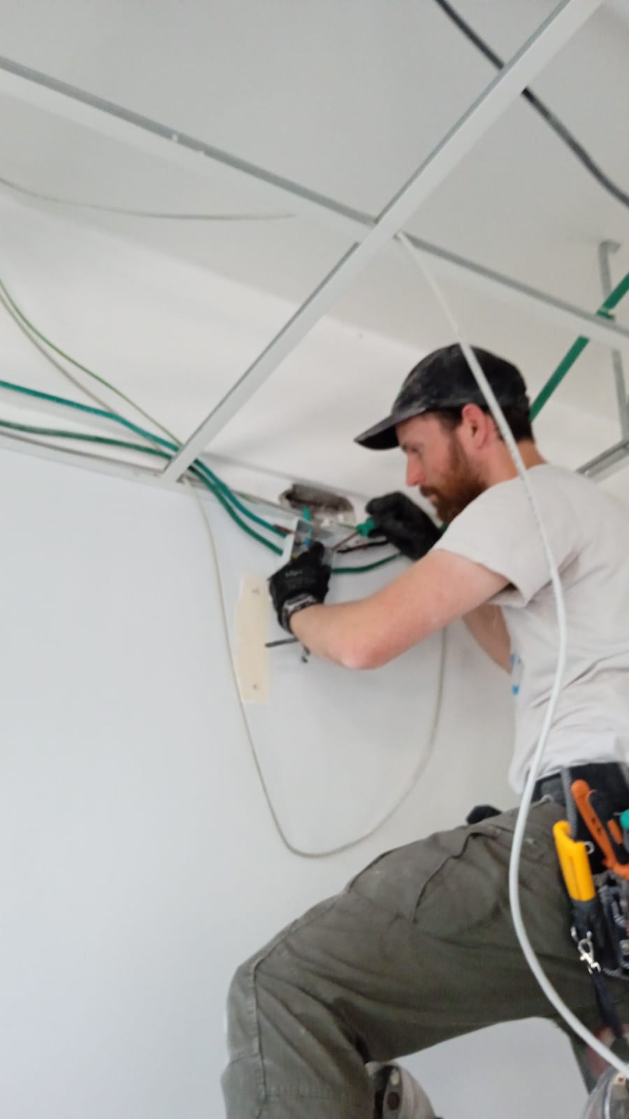 כל עבודות החשמל