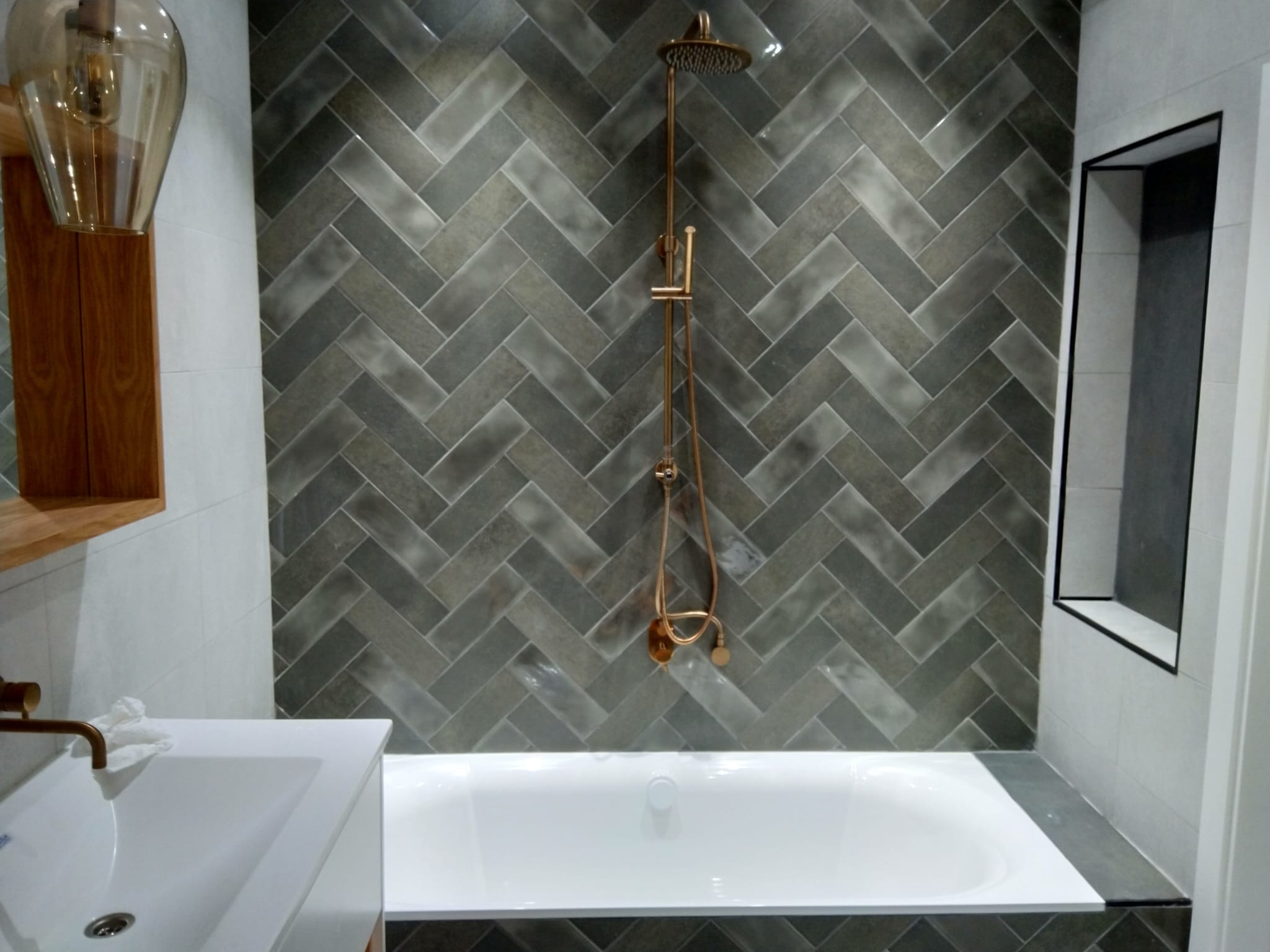 שיפוצי מקלחות ושירותים