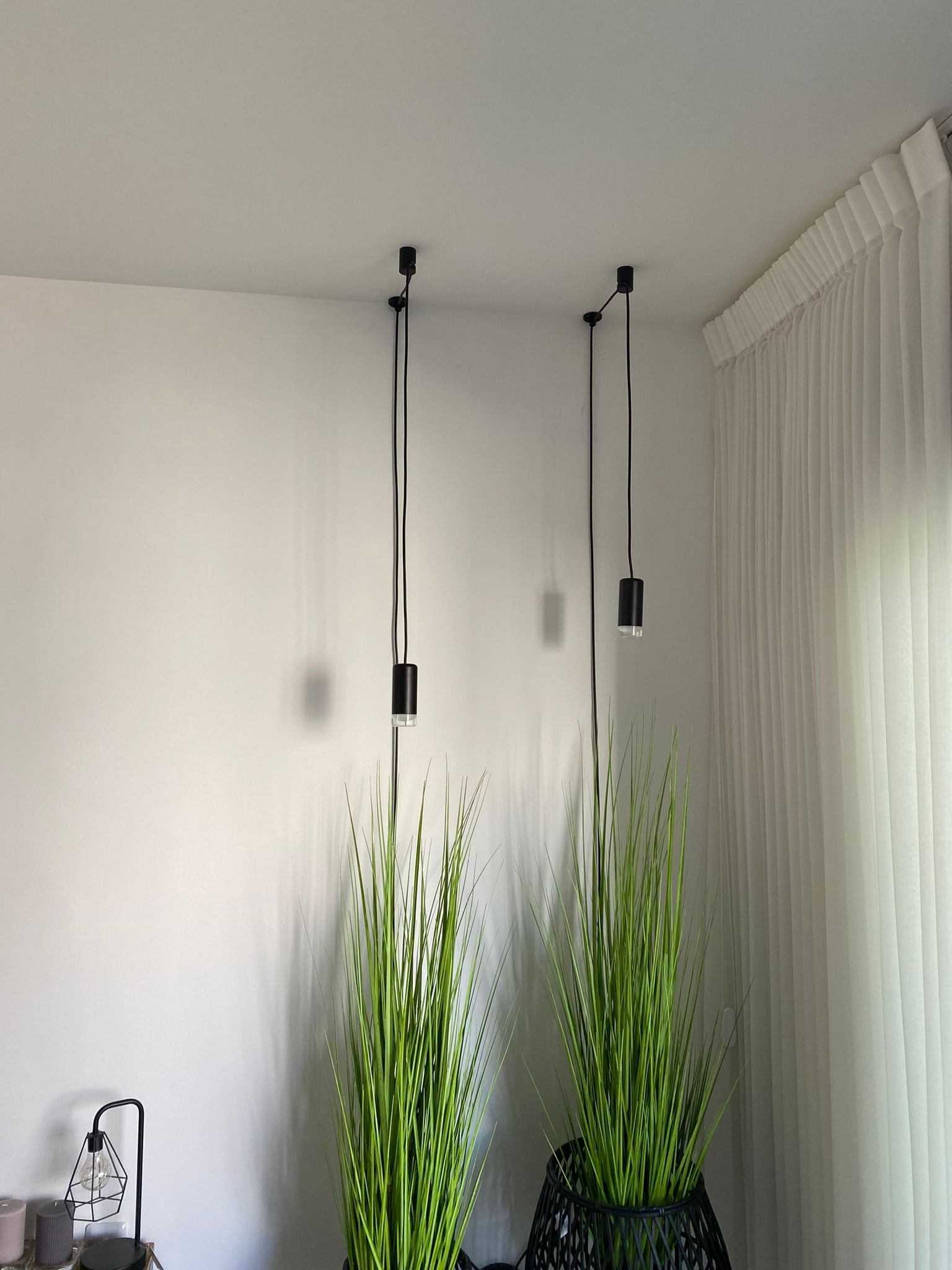 התקנת גופי תאורה