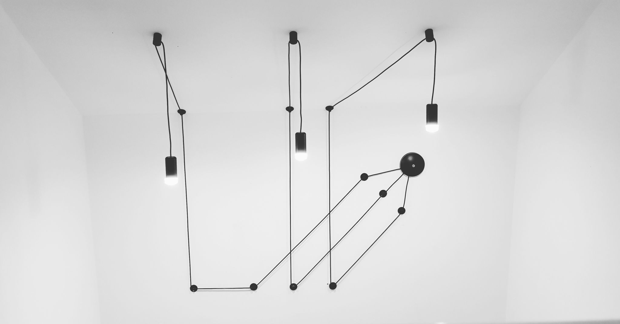 התקנת גופי תאורה