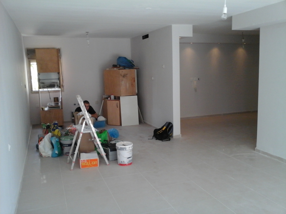 שיפוץ דירת גן לזוג צעיר