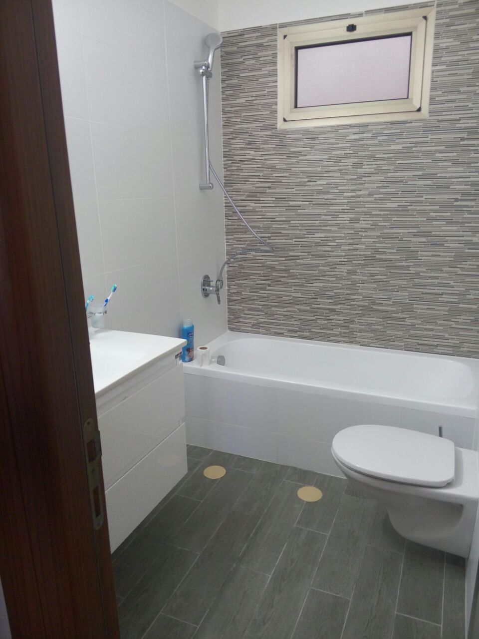 צילום מעבודה של אנטון בונדרנקו