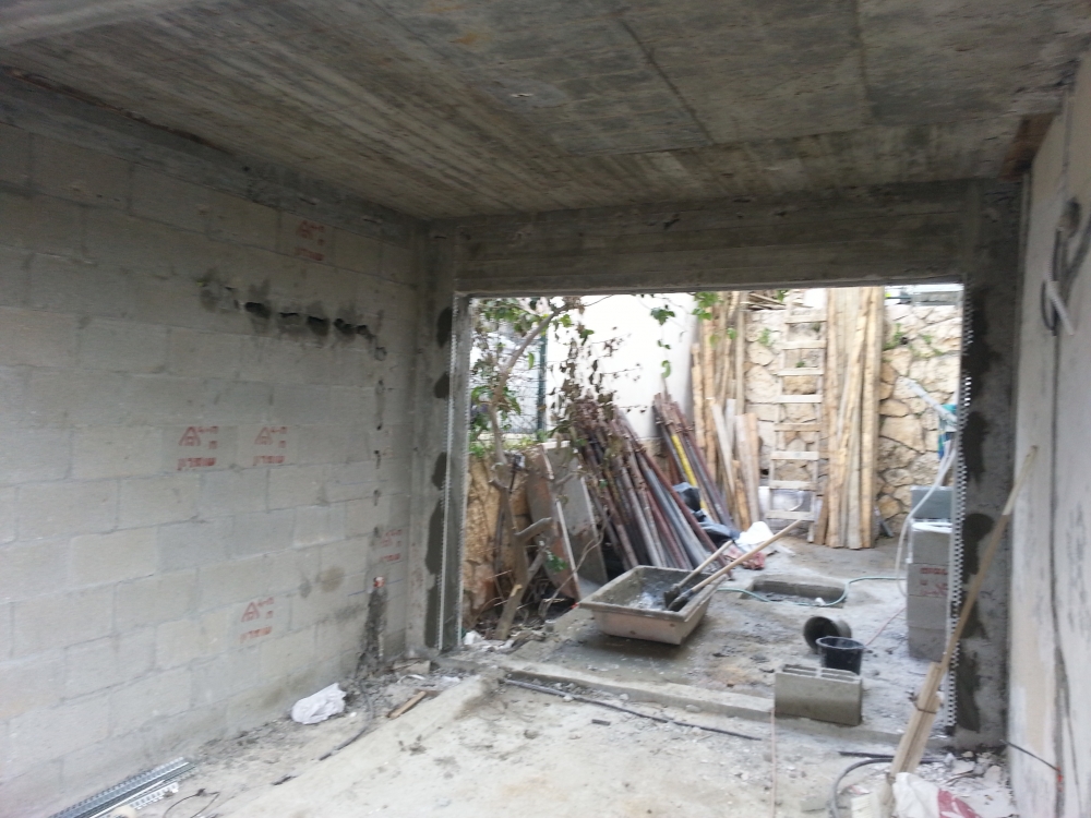 הריסה, בניה ושיפוץ - ראש העין