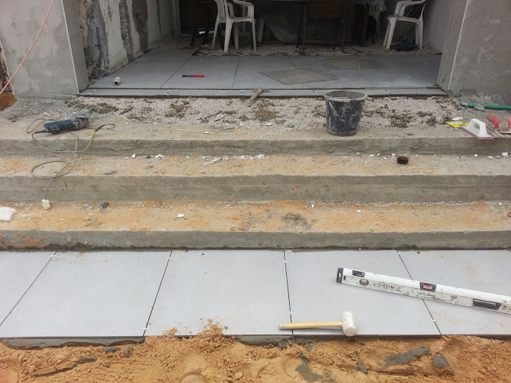 הריסה, בניה ושיפוץ - ראש העין