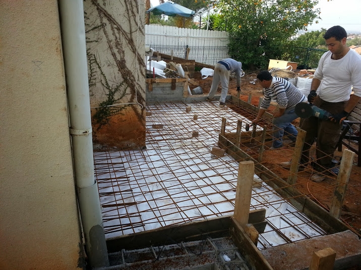 הריסה, בניה ושיפוץ - ראש העין