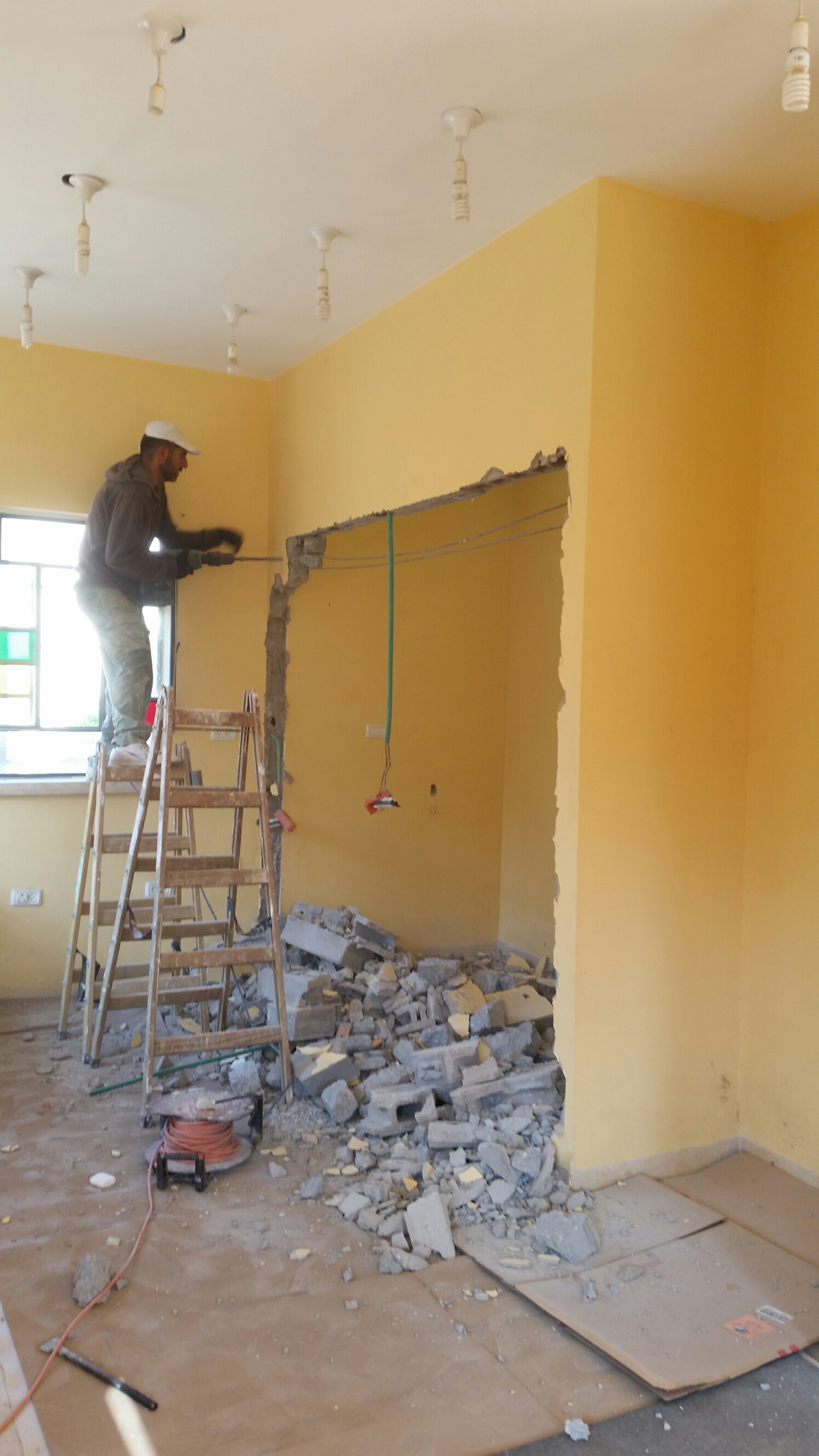 שיפוץ כללי בבית פרטי- בנימינה