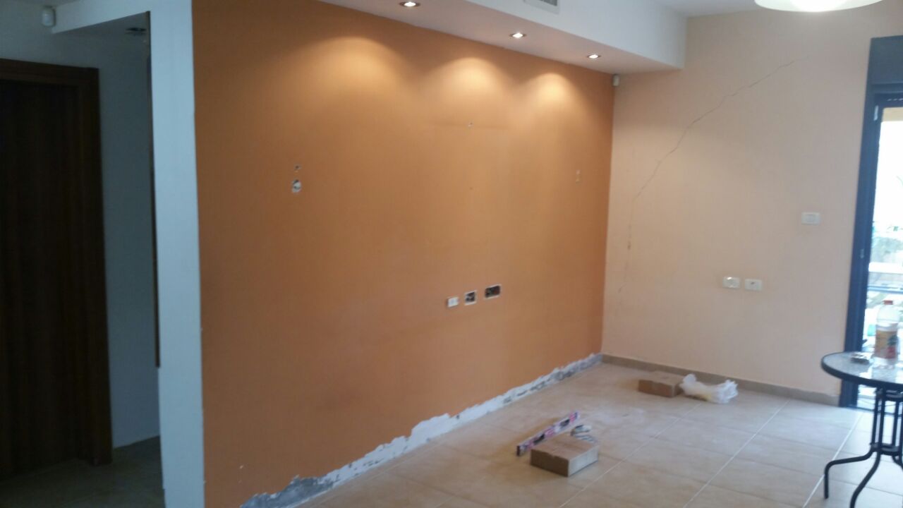 עבודת בריקים דקורטיבית