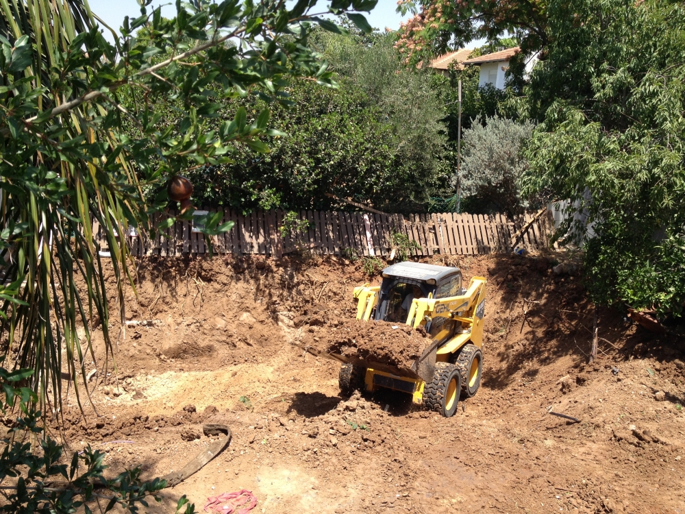 פיתוח חוץ קומפלט